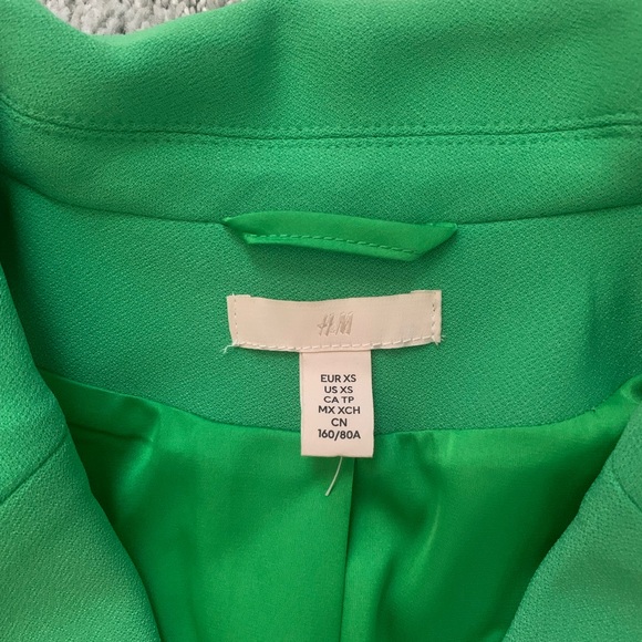 H&M Vibrant Green Tailored Blazer - Picture 2 of 8